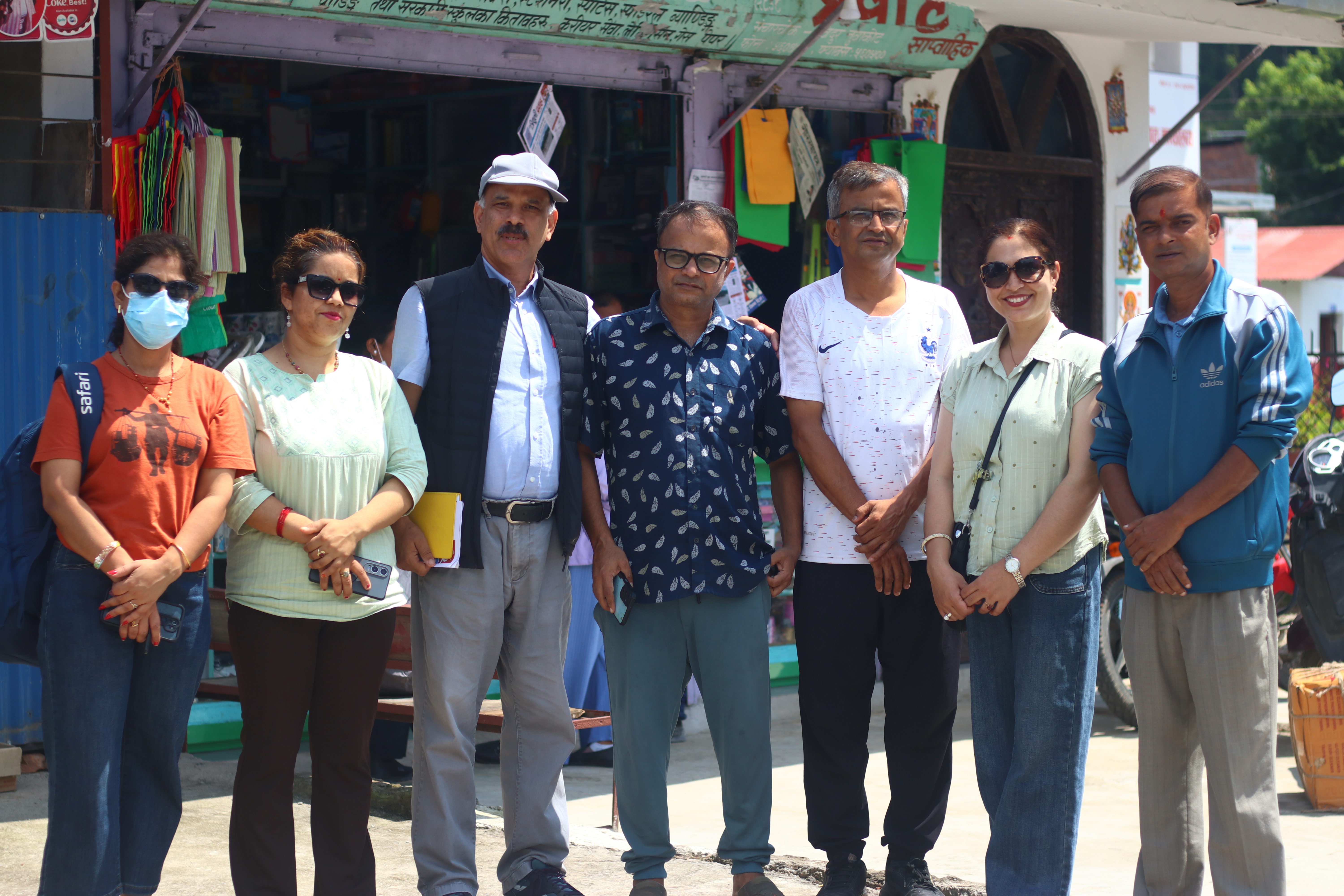FF team with local journalists in Nuwakot